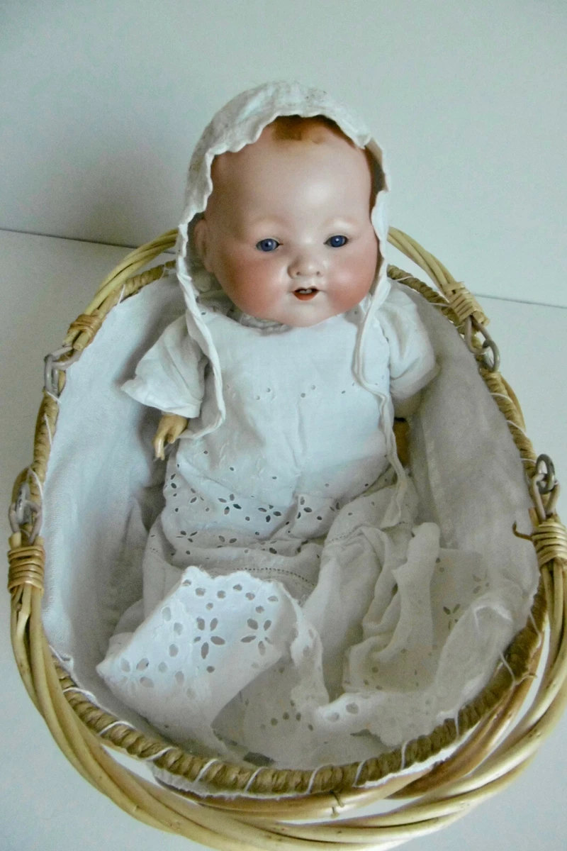 Charmant Lot De 2 Poupées Anciennes (8 Cm) Dans Un Panier - Années 1900