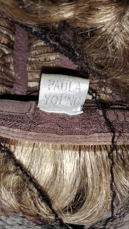 Peluca Paula Young, color Emily talla 18/22 LG. Pixie marrón rubio excelente estado Foto 4 de 4
