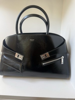 Rare Black W/zipper - Salvatore Ferragamo Hug Top Handle Bag Leather Large