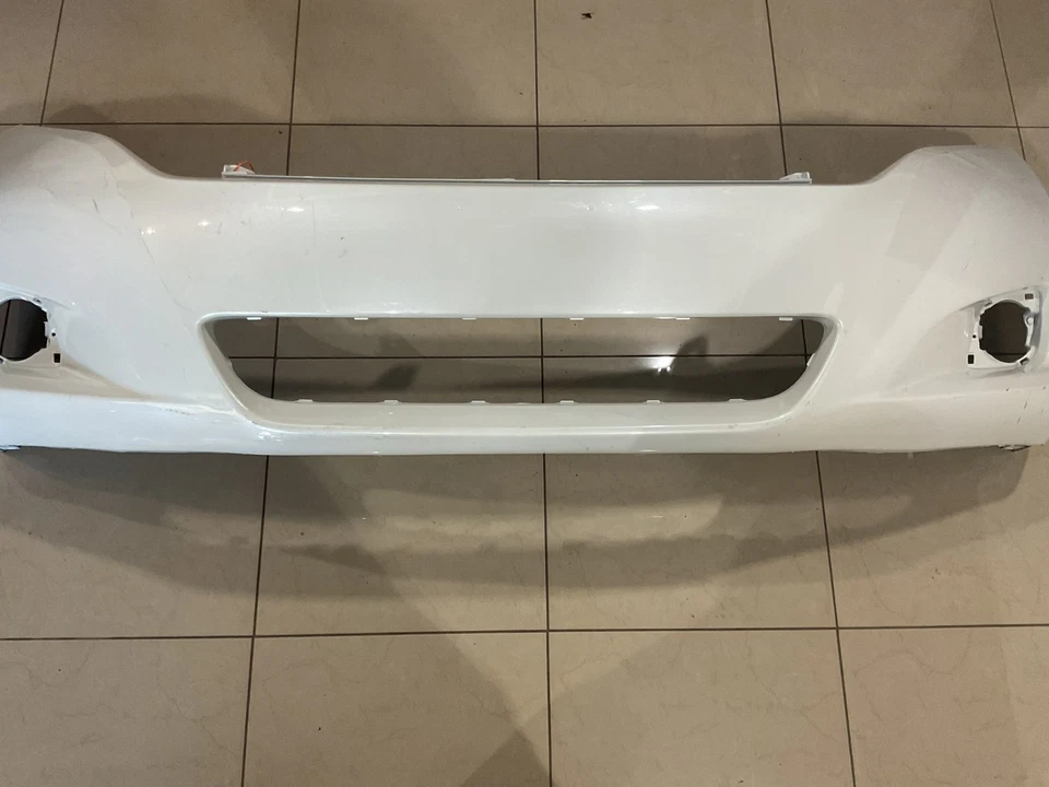 Cubierta de parachoques delantero blanca 09-15 Toyota Venza base/limitada/LE/XLE 52119 0t010 OEM Foto 3 de 4