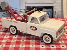 Tonka Aa Wrecker Tow Truck 1960s - 24 Hr Service Pressed Steel Great Shape Tonka Aa Wrecker Tow Truck 1960s - 24 Hr Service Pressed Steel Great Shape