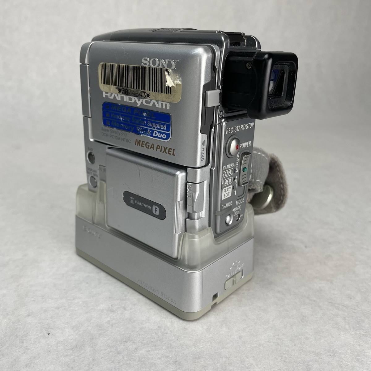 Sony Handycam DCR-PC109 Mini DV Hybrid Camcorder With Nightshot