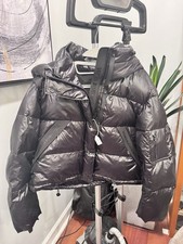 Women  s Short Goose Down Puffer Jacket Black Size M Lightweight Winter coat