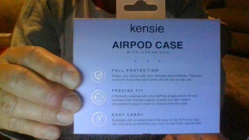 NEW! UNOPENED! Kensie Airpod Case with Carabiner Cute Pink Butterflies & Flowers - Photo 5 sur 10