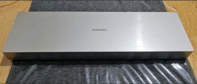Samsung JS9000 One Connect Box for UE55JS9000 UE65JS9000 UE65JS9500 and cable Samsung JS9000 One Connect Box for UE55JS9000 UE65JS9000 UE65JS9500 and cable