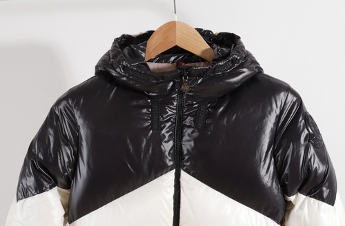 MONCLER "FAUCILLE" For Woman S or Girl 14 years 164cms Black White Down Coat - Picture 17 of 23