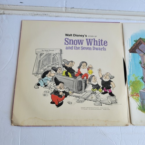 Snow white and the Seven Dwarfs - 1969 Disneyland 33 Vinyl Record & Picture Book - Imagen 5 de 14