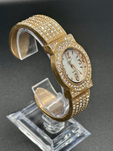 Working Waltham Ladies Watch Cuff Band Gold Tone Diamond Theme WA461L S3 - Picture 2 of 10