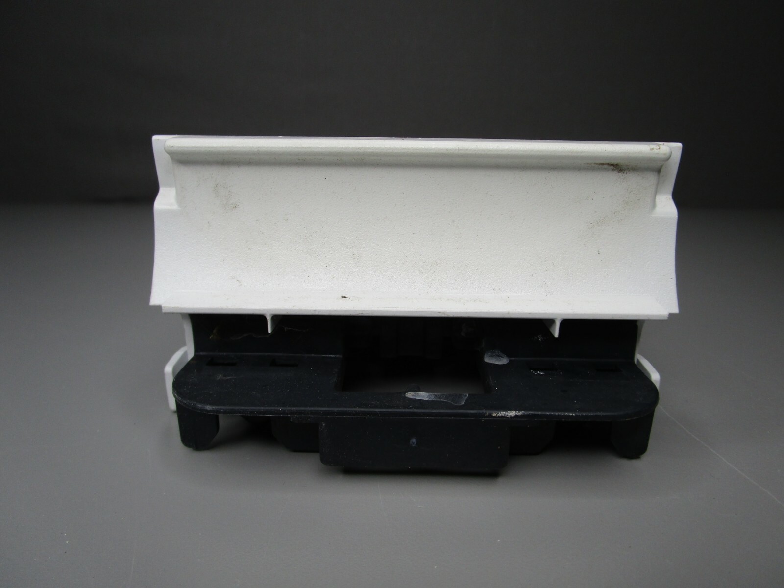 Maytag Dishwasher Door Latch w/ Handle, White W10240053 8524472