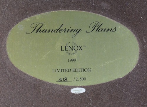 Lenox Elephants "Thundering Plains 1999" (19" Long - 11 1/4" Tall) - Picture 10 of 10