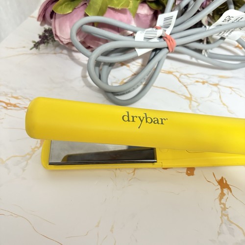 Drybar Hair Styling Iron Straightener Digital Titanium And Infrared Technology - Picture 2 of 7