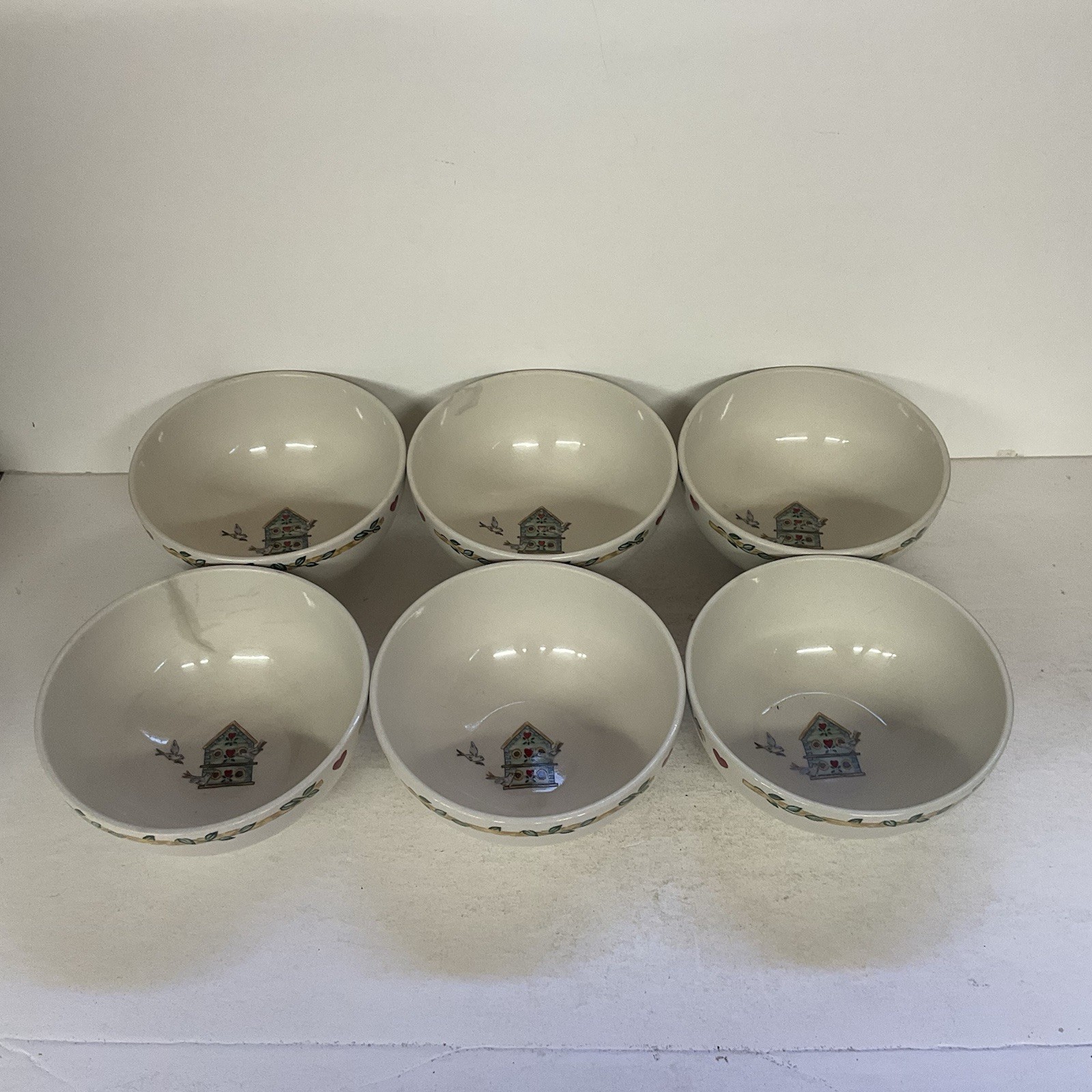 Set of 6 Thomson Pottery Casuals Birdhouse Hearts 6 " Cereal Soup Bowls Beige