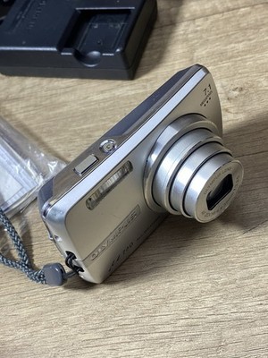 Olympus µ [mju:] (Stylus US) 740 7.1MP 5x Opt. Zoom TESTED & FULLY