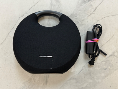 Harman Kardon Onyx Studio 6 Waterproof Bluetooth Speaker - Black