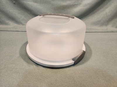Sterilite Round 12'' Size Cake Carrier w/Dome Cover-Handle- Gray Latch Locks Used