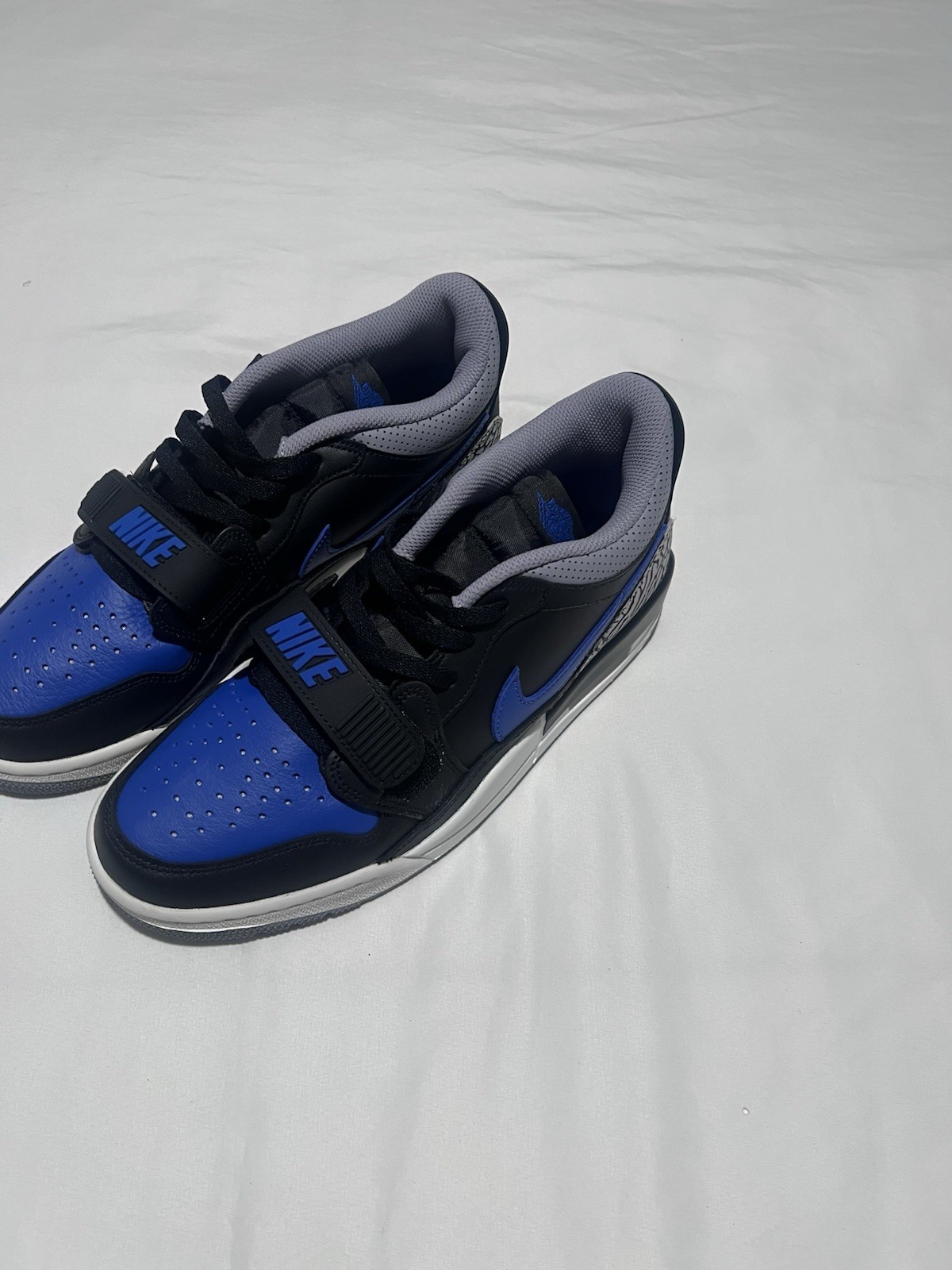 Air Jordan Legacy 312 Low Royal CD7069-041 Men’s Size 9 Black Blue New