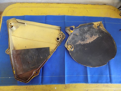 1979 Yamaha YZ125 Right Side Number Plate Air Box Cover - Picture 2 of 8
