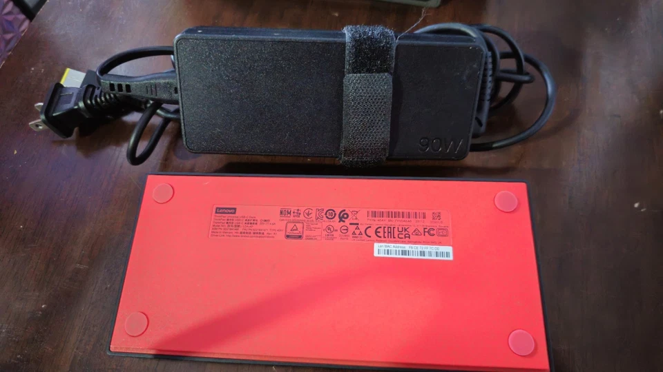 Lenovo ThinkPad USB-C Docking Station - Image 3 of 4