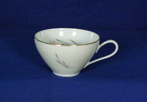 Taza de té KPM 710 rosa gris clavel vástago dorado Krister Mark Alemania - Imagen 2 de 5