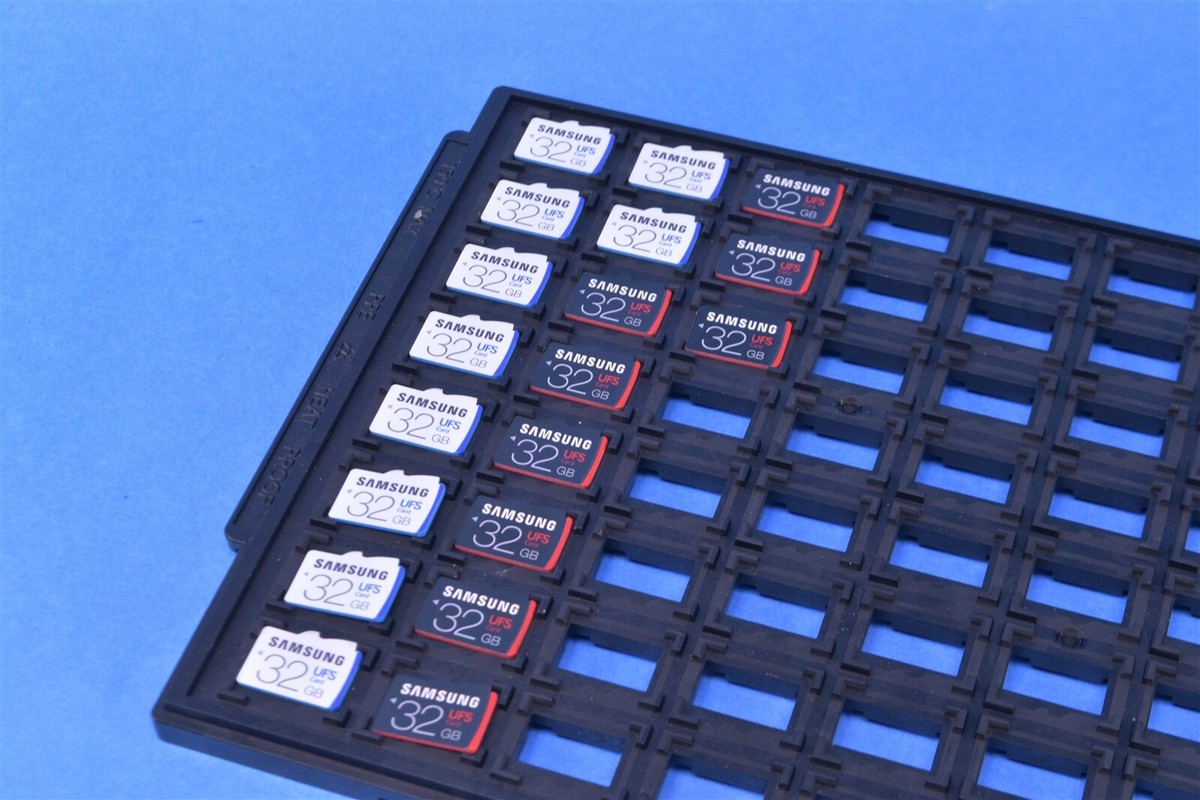 19 Samsung Universal Flash Storage UFS Memory Card 32GB NAND