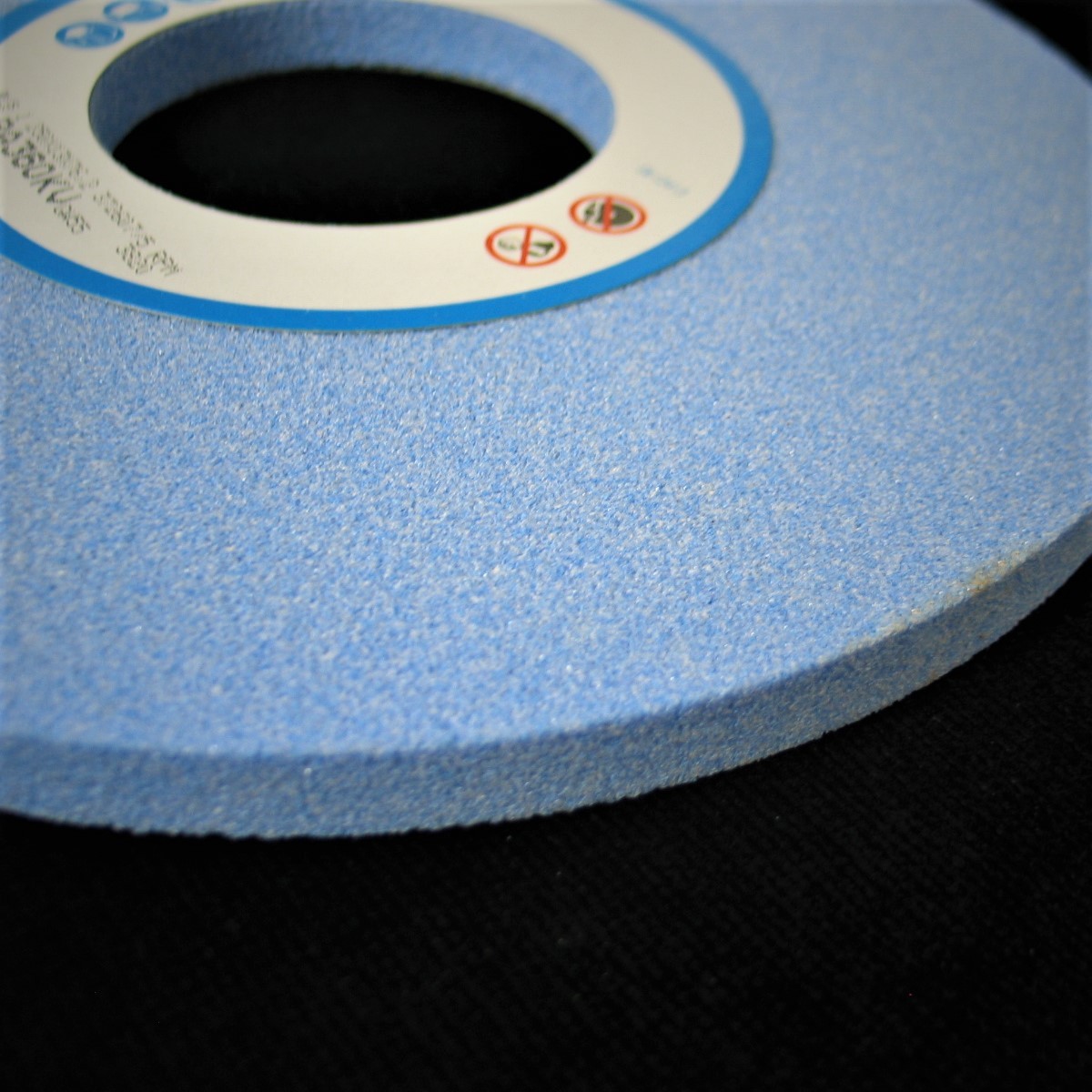 250x13x76.2 60KV Surface Grinding Wheel D2 Hard Steels J&S Cylindrical