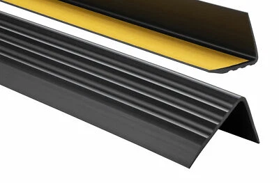 Nez de marche profil d’angle PVC autoadhésif 50x40mm antidérapant 70-200cm Noir - Photo 1/4