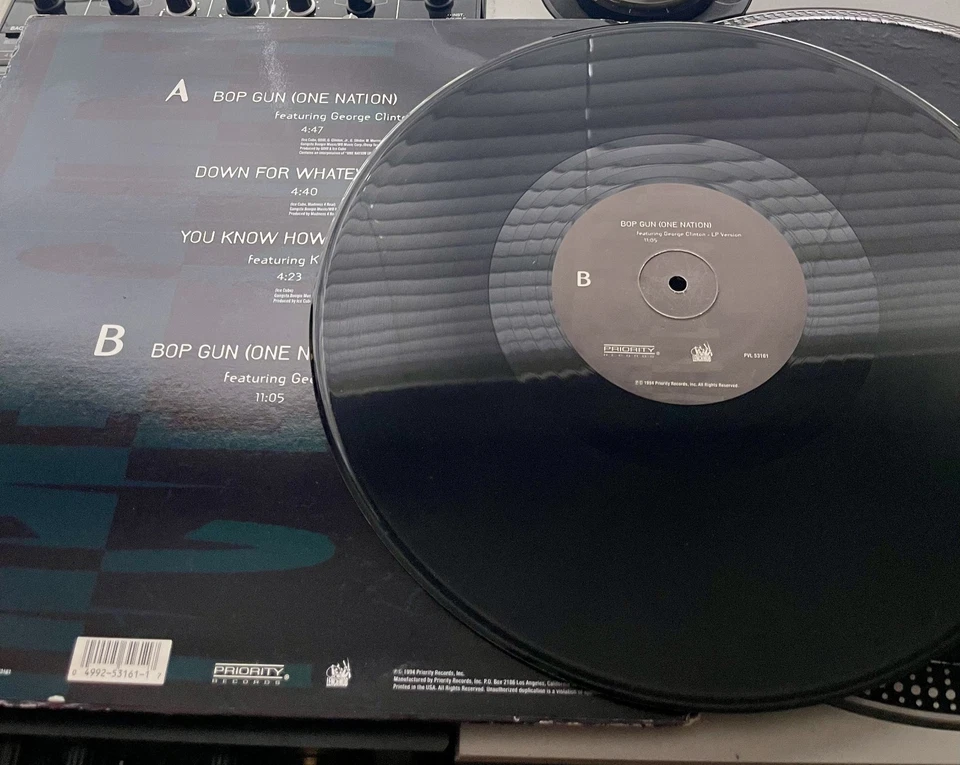 Ice Cube – Bop Gun (One Nation) Original 1994 Press 12" in Picture Cover VG+/VG Foto 2 de 2