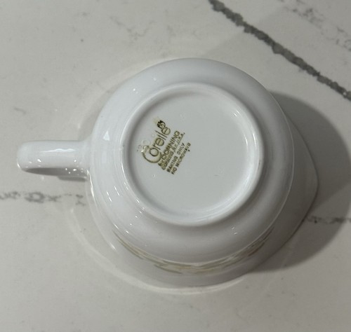 Vintage Corelle Corning Milk Glass Creamer Sugar Bowl Strawberry Floral Design - Picture 8 of 21