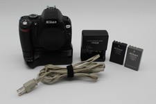 Nikon D60 10.2MP DSLR Camera Body and Battery...