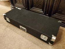 CUSTOM-BUILT KEYBOARD/SYNTHESIZER TRAVEL CARRYING HARD CASE