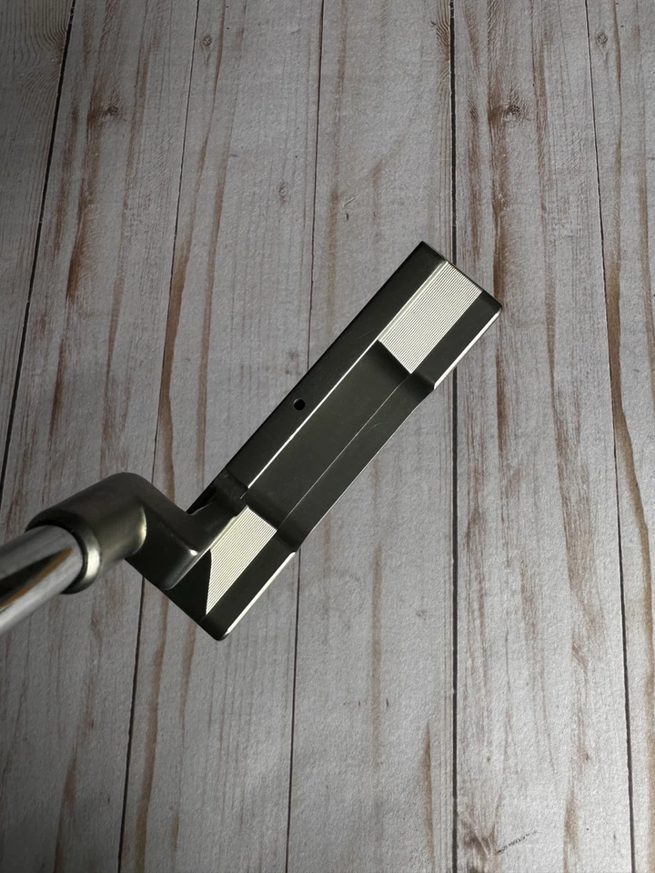 Nike Method 001 35.5in Putter - Sight Dot / Ping Cord Grip - Image 4 of 4