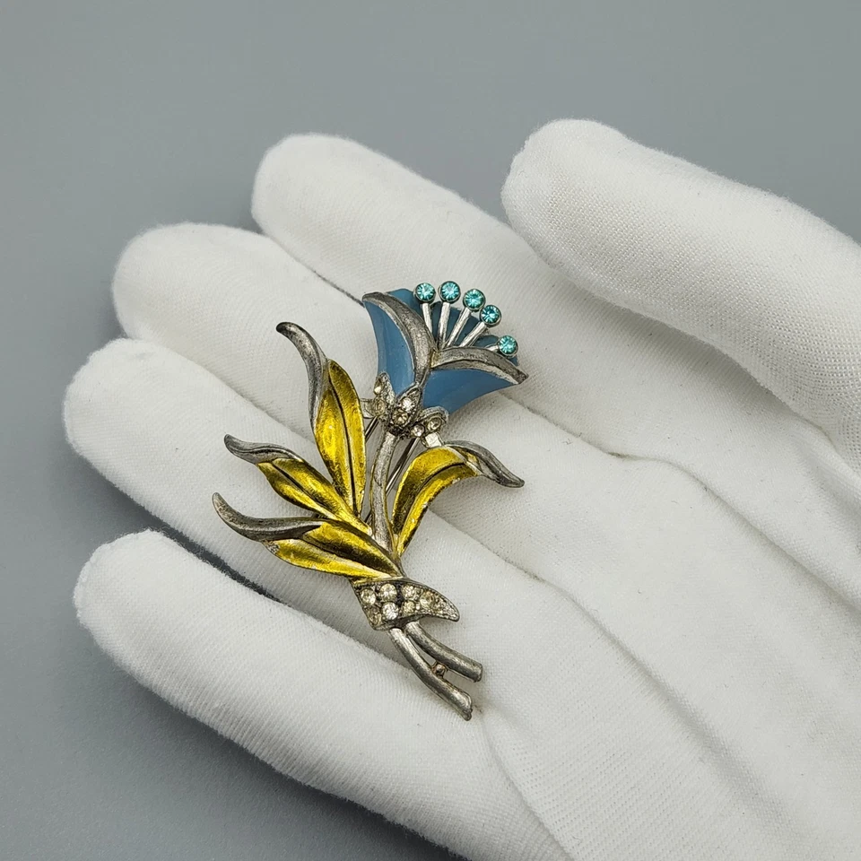 Prendedor de Colección Coro Flor Piel Clip Azul Estrás Amarillo Esmalte Tono Plata SIN FIRMAR Foto 2 de 4