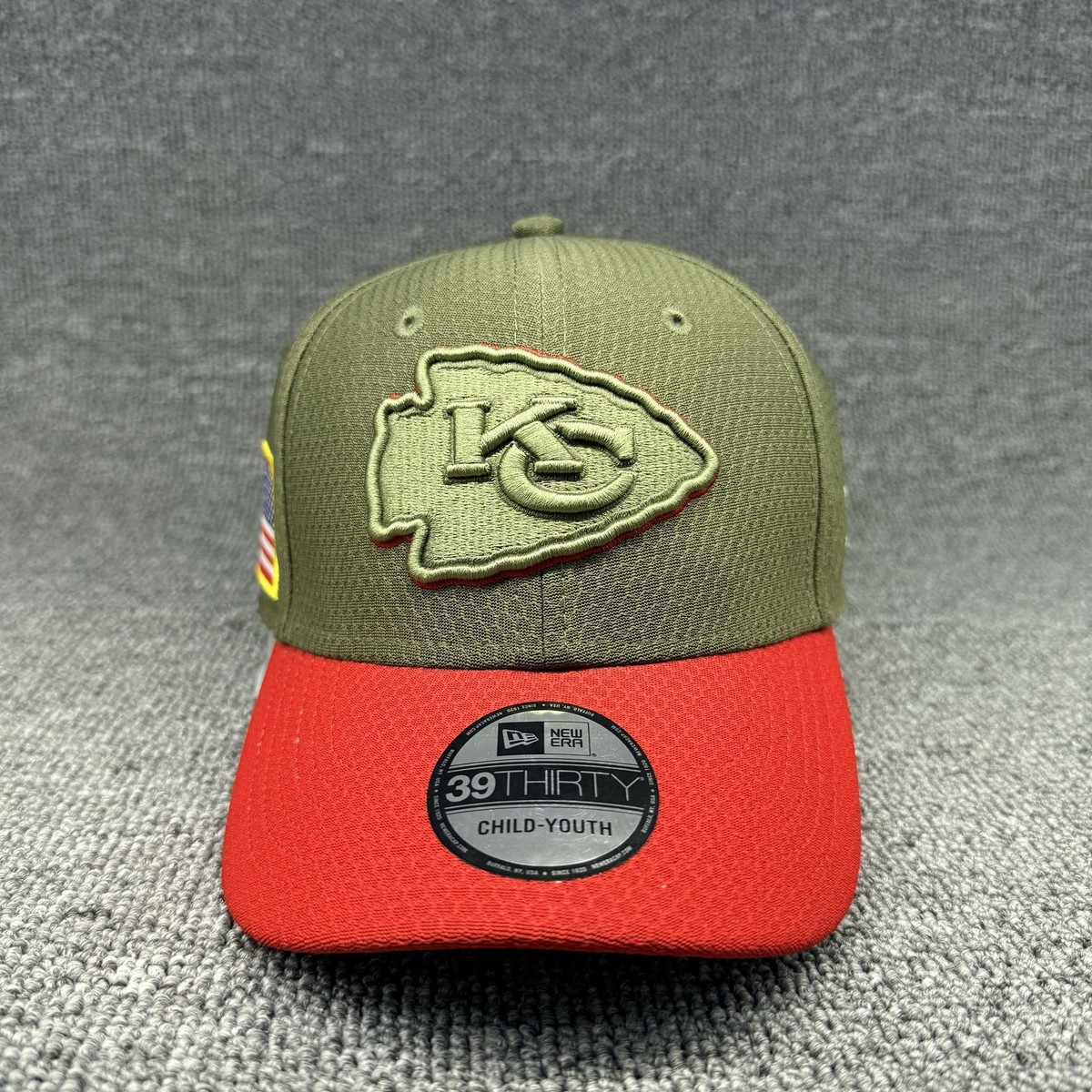 New Era Kansas City Chiefs 2025 Salute to Service 39THIRTY Youth Hat Cap 6 3/8