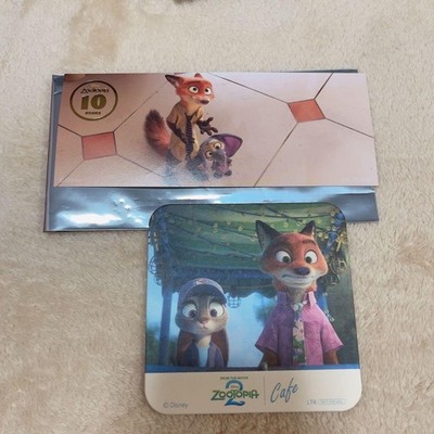 Zootopia 2 Oh My Café FoilStamped Card Nick Wilde & Finnick
