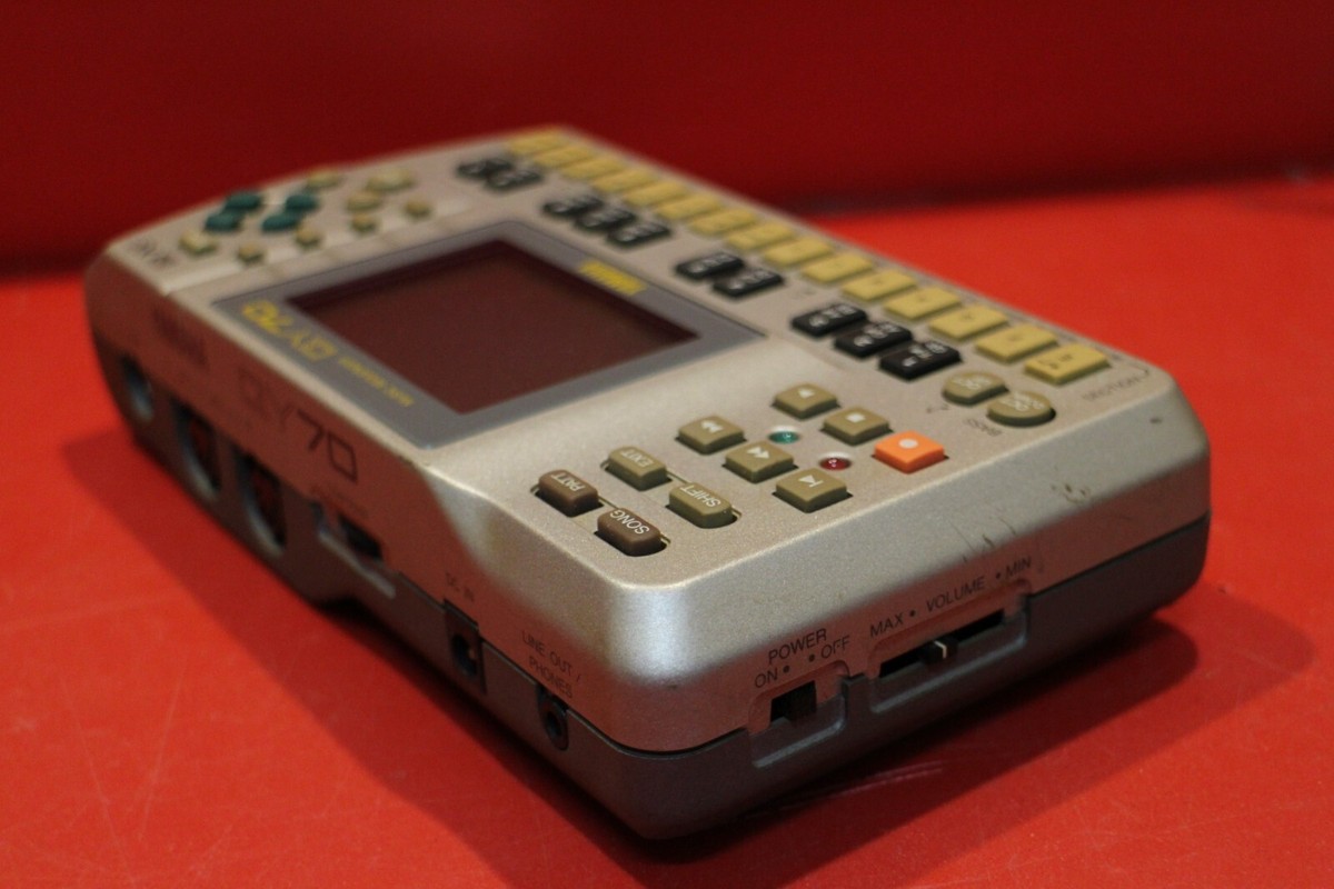 USED YAMAHA QY-70 QY 70 Music Sequencer Rhythm Machine U2215