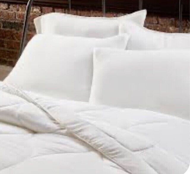 New In Sealed Bag Buffy Med Fill Softer Than Down White Cloud Bed