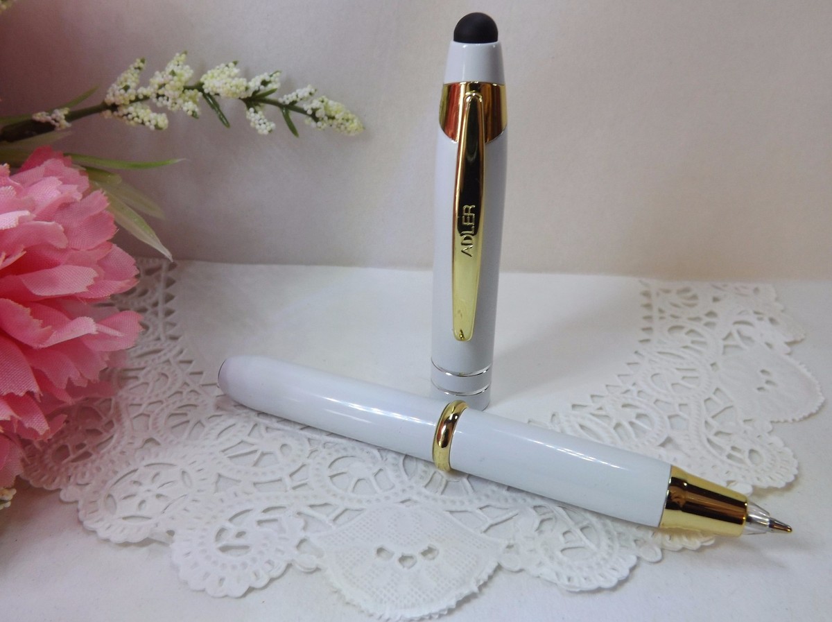 Adler Ink Pen With Light Shelly Lighting