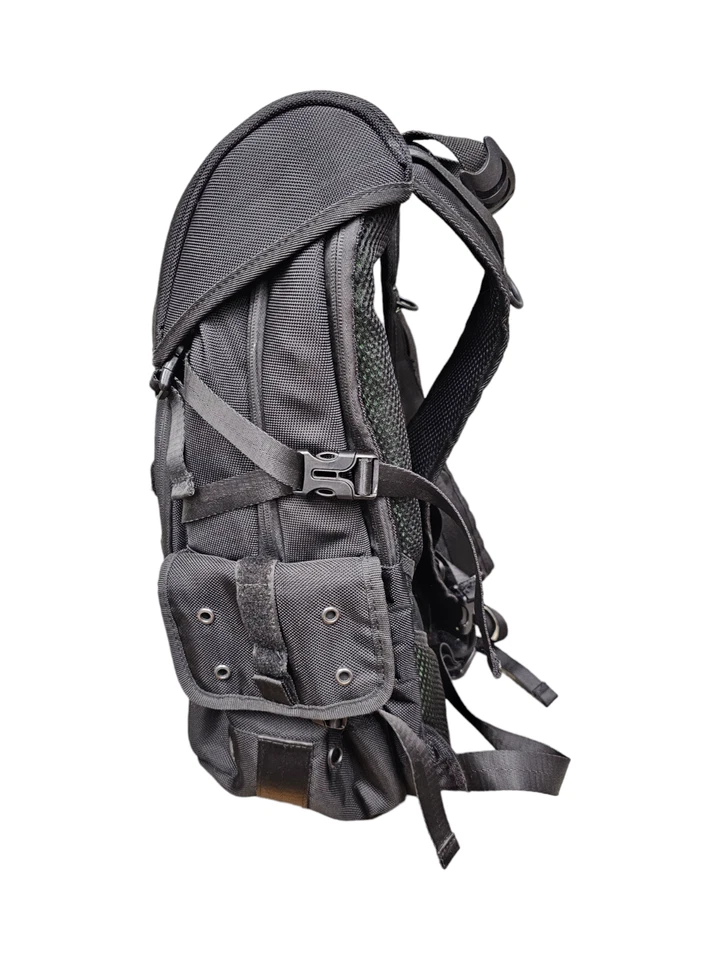 Mochila para juegos Razer Mobile Edge Razer Tactical Pro 17 Foto 2 de 4