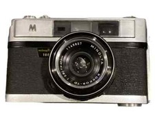 MINOLTA A 5 RANGE FINDER CAMERA 45mm f2.8 ROKKOR LENS EXCELLENT CONDITION