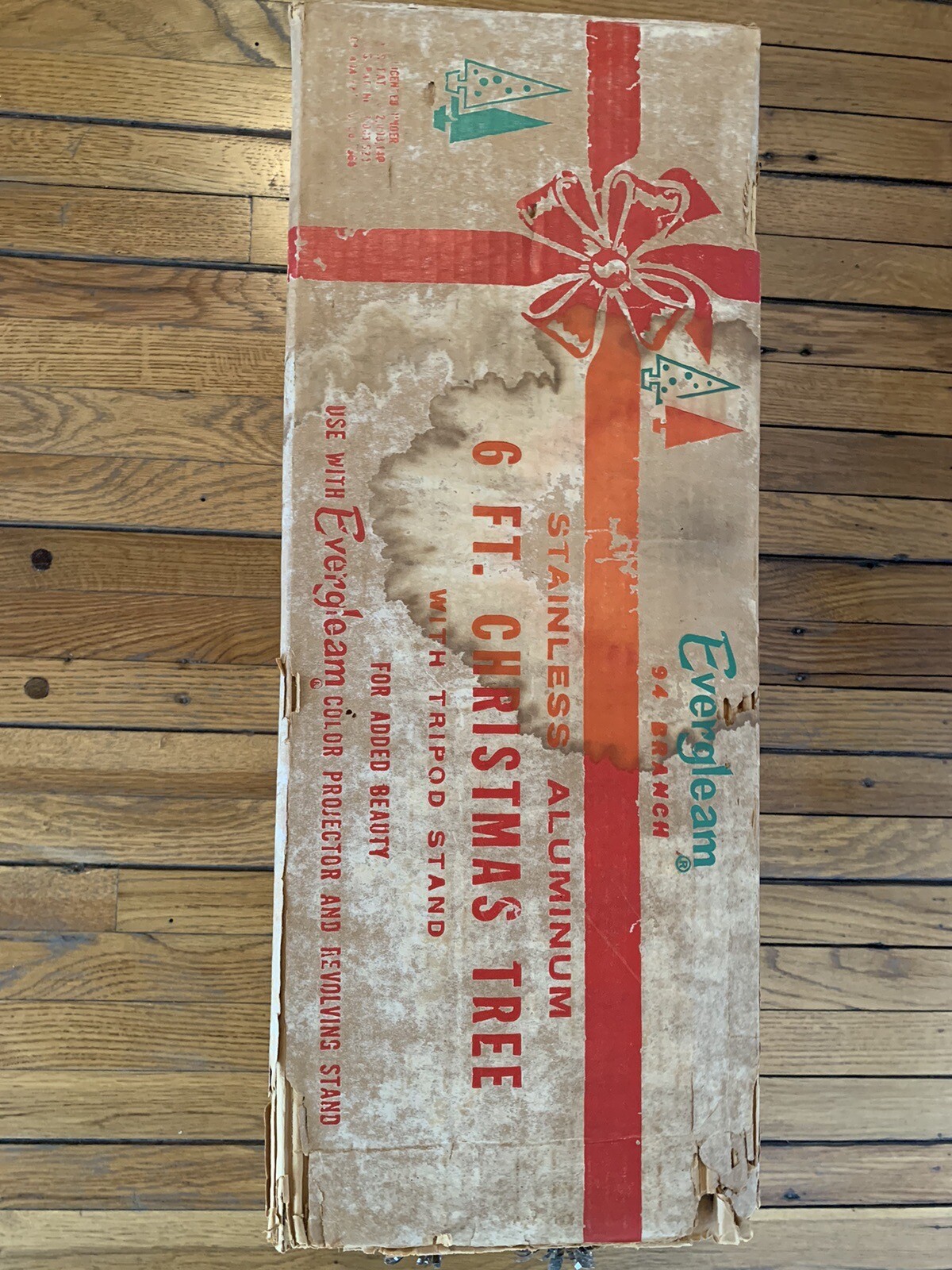 MCM Evergleam 95 Branch 6 Ft Aluminum "Pom Pom" Christmas Tree & Color