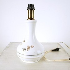 lampada ceramica con dettagli dorati primi 900