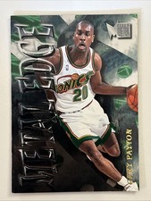 1996-97 Metal Universe Gary Payton Metal Edge #4 - SEATTLE SUPERSONICS