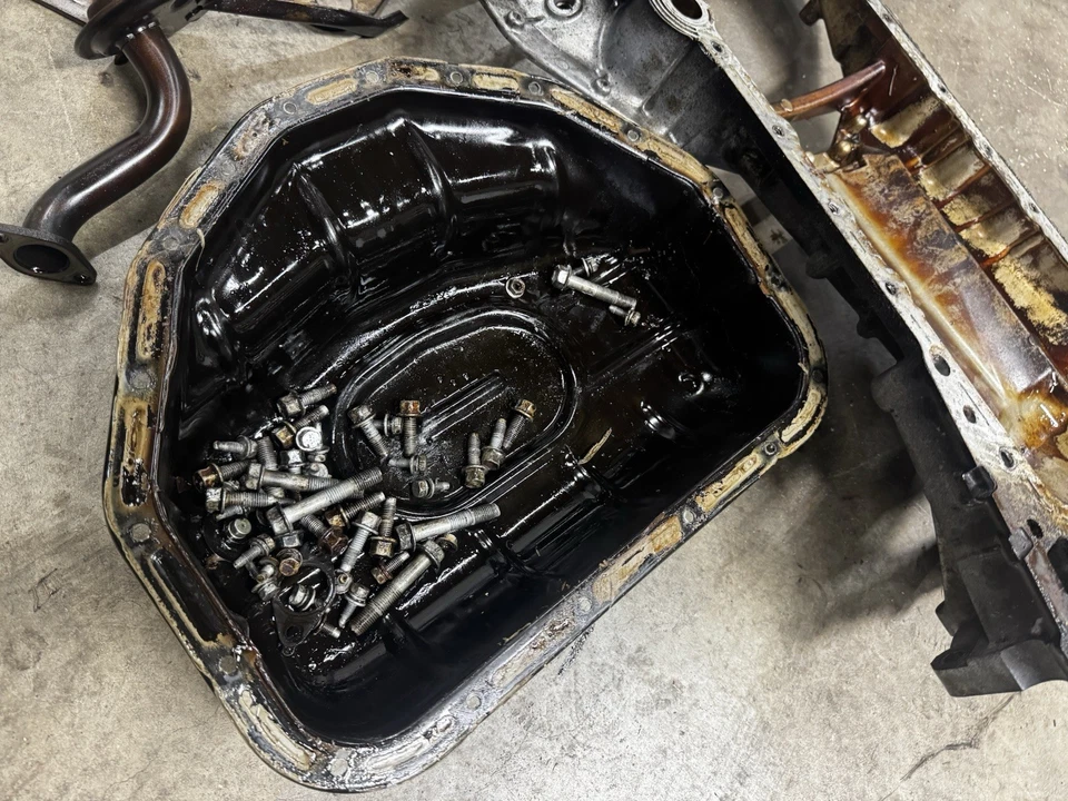 2JZGE NA OEM CÁRTER ACEITE CÁRTER LEXUS IS300 TOYOTA SUPRA CON PERNOS UN DESPEGUE 🔥🔥 Foto 4 de 4