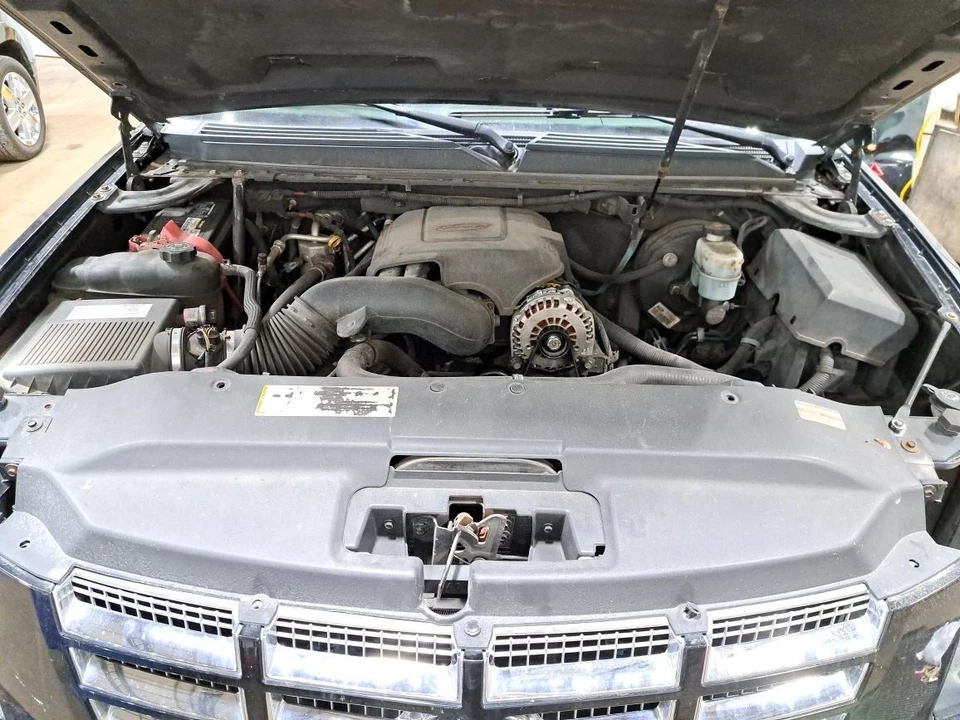 Lh Driver Side Door Handle Outside Exterior 2007 Escalade Sku#4268306 - Image 2 of 4