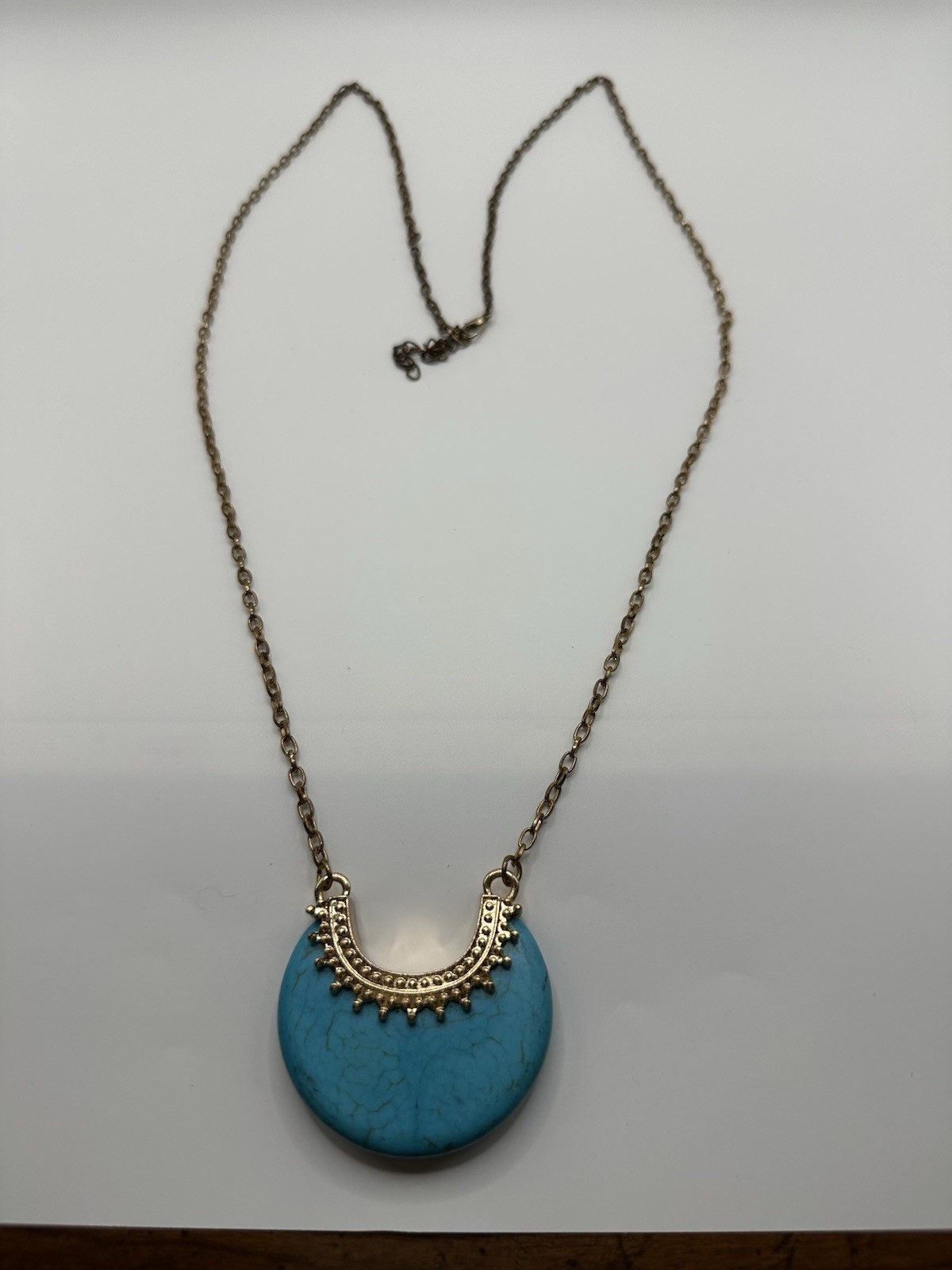 Southwest Gold Tone Chain Necklace With Faux Turquoise Pendant 36”