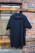 MEN'S BUTTON DOWN SHIRT BY ARROW. SIZE 18.5. TALL FIT STRETCH.