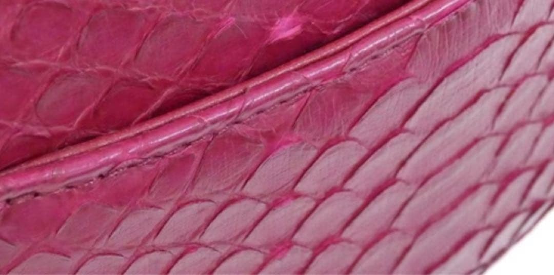 CHANEL Dark Pink Python & Lambskin Coco Handle Ch… - image 5