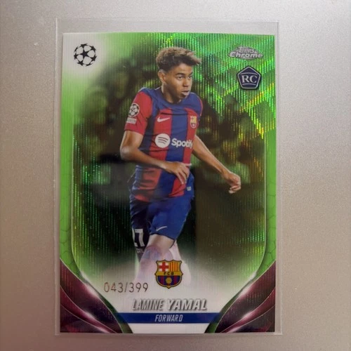 2023/24 Topps Chrome UEFA Lamine Yamal Green Wave RC #/399 SP HOT!