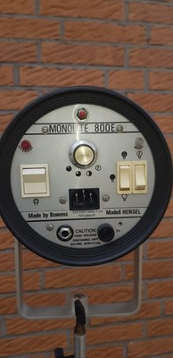 Monolite 800E Mit Stativ