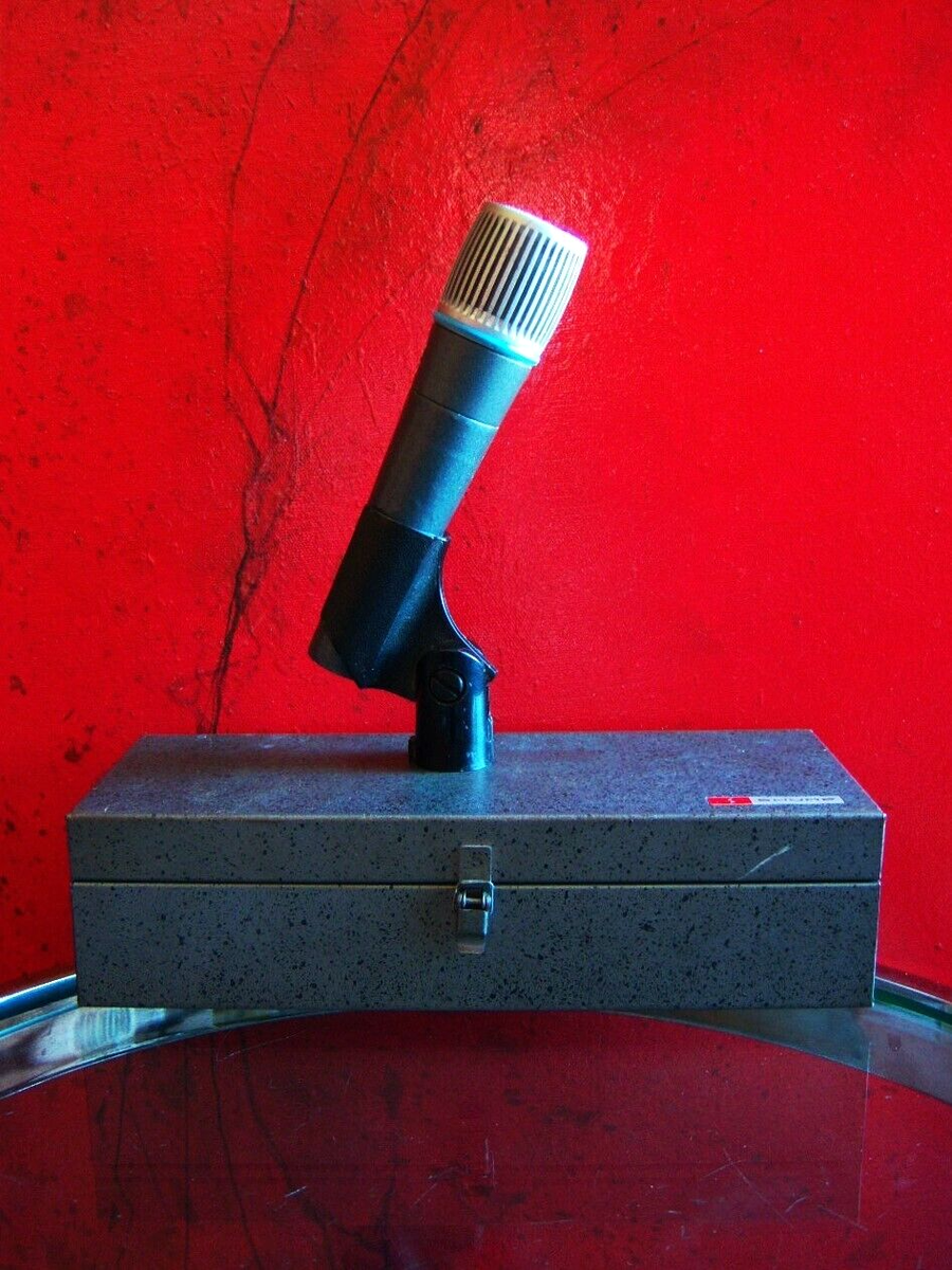 Vintage RARE 1980's Shure Beta 57 dynamic cardioid Vintage RARE 1980's Shure Beta 57 dynamic cardioid